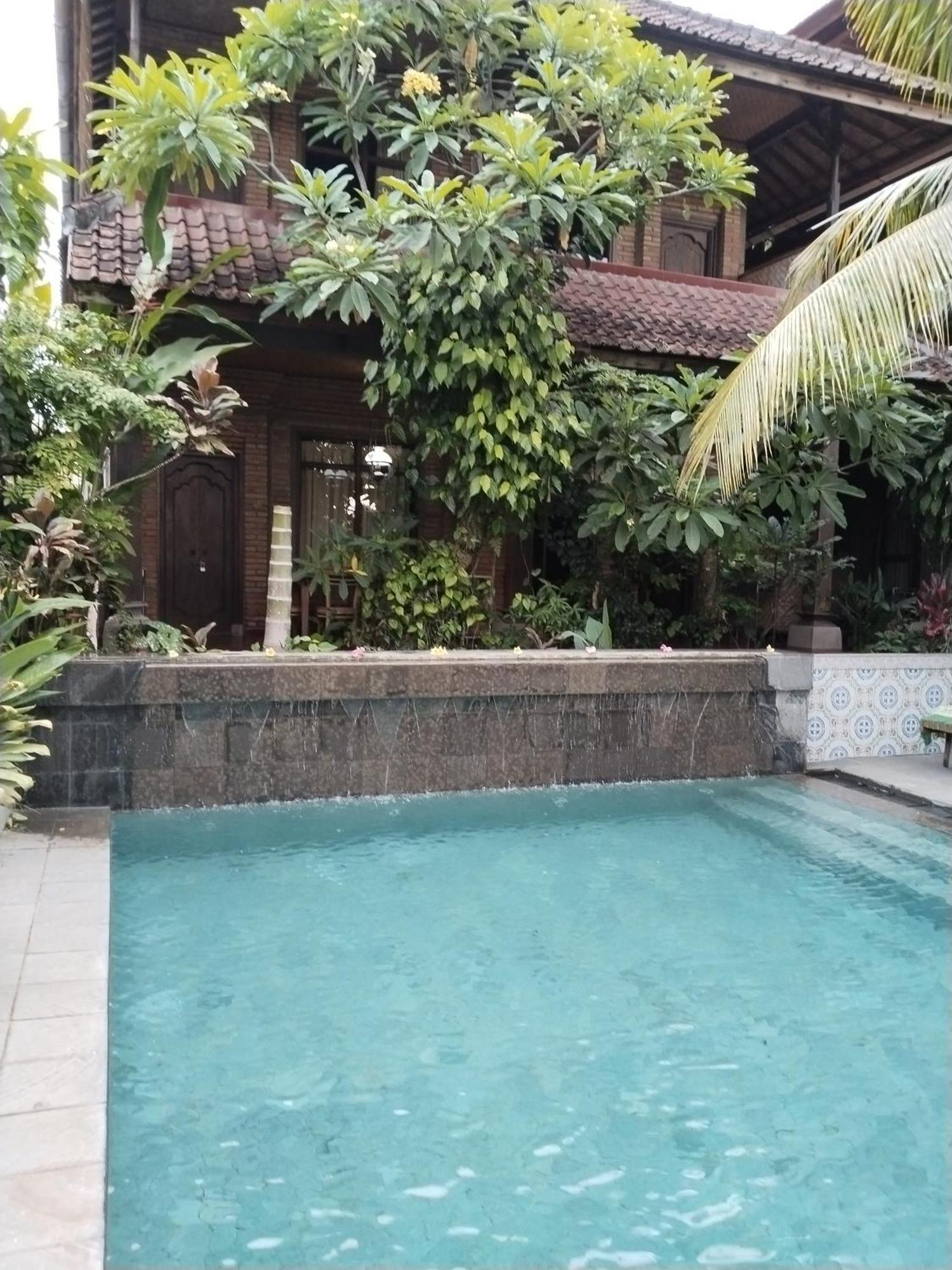 Dewa Guest house 2*